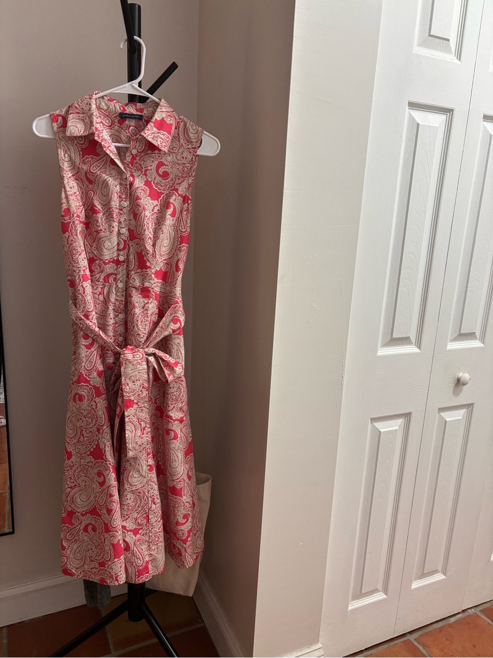 Tommy Hilfiger Sleeveless Collared Paisley Shirt Dress with Waist Tie